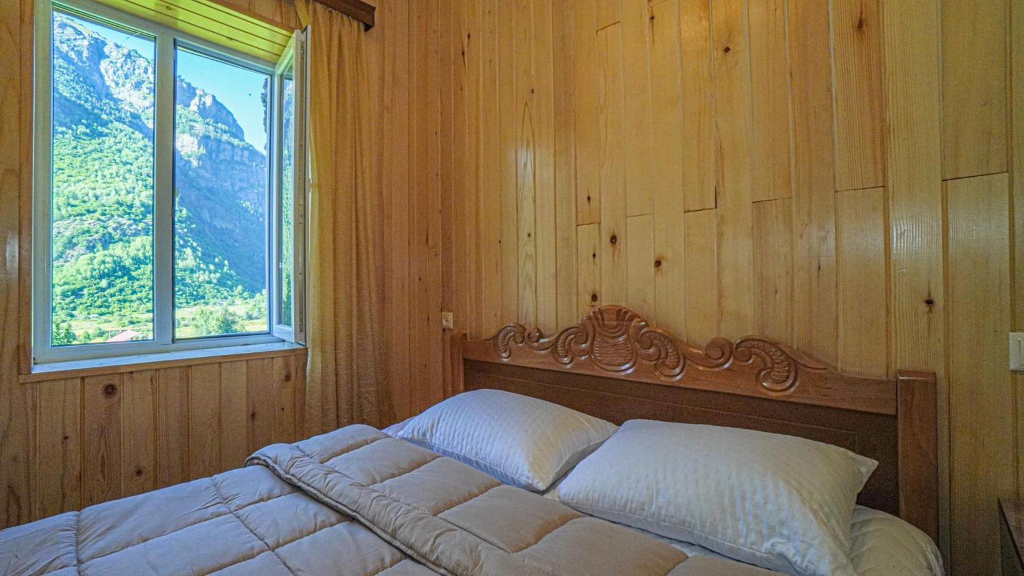Givi Kakhiani'S Guesthouse Zhabeshi Екстер'єр фото